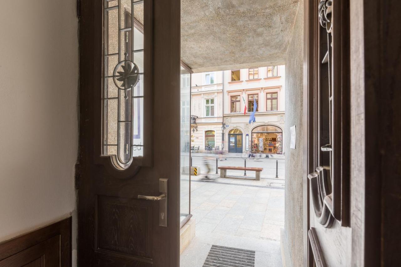 Cadena Gallery Apartments Matejko Красков Екстериор снимка